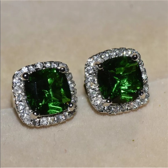 Diamond Halo Stud Earrings - Picture 3 of 6